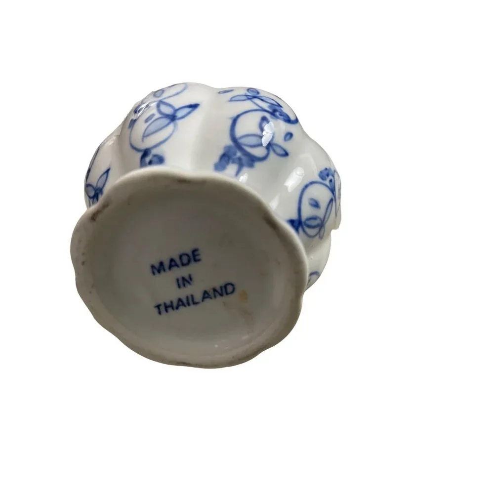 Vintage Blue White Porcelain Lidded Dish Made in‎ Thailand